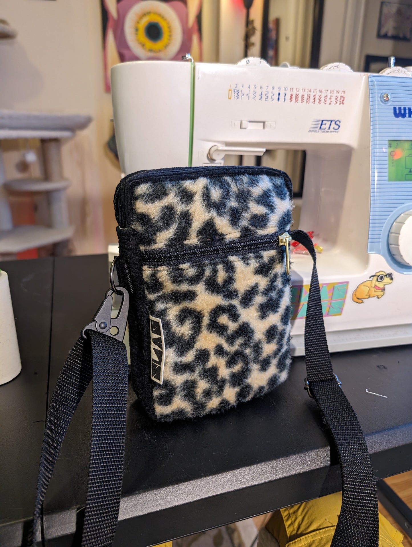 Francesca's Cheetah Crossbody Compact