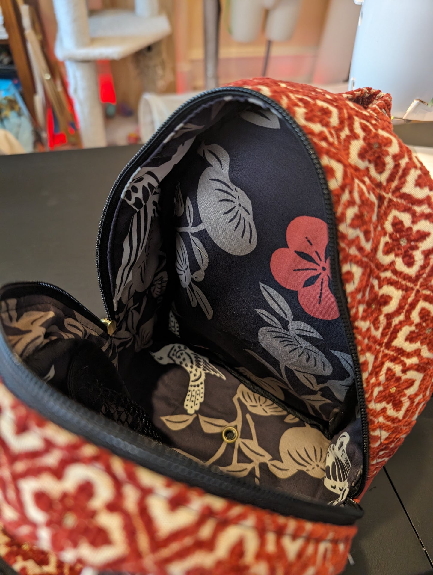 Eric's Custom Upholstery Sling