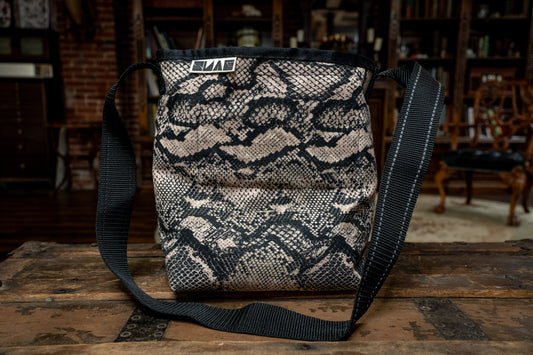Sssnake Grocery Bag